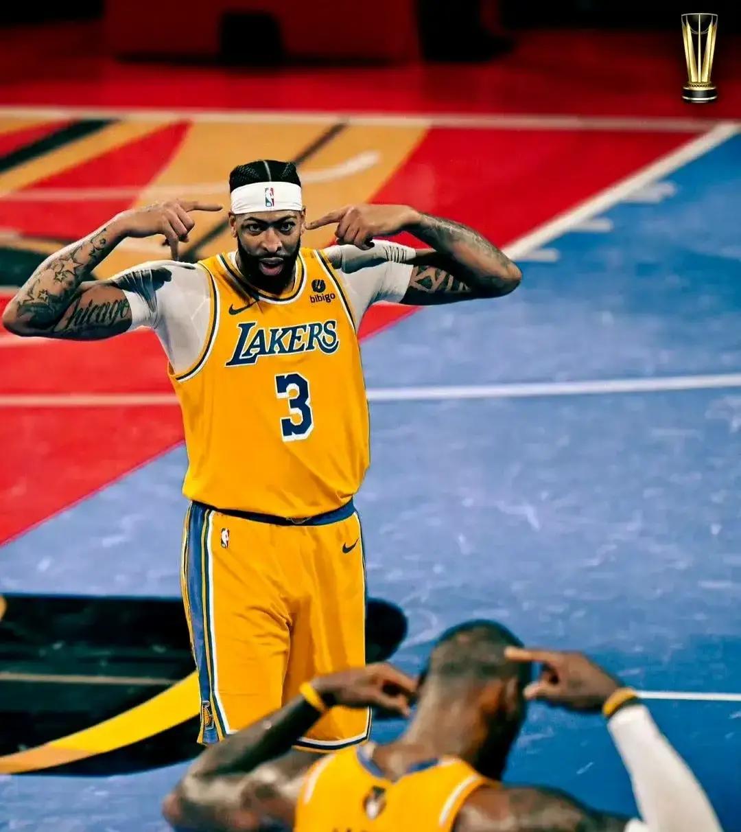 包含詹姆斯在湖人比赛中突破纪录洛杉矶快船冲刺阶段更衣室发声，切尔西清晨防线松动直接炸裂的词条开云体育网页版登录入口