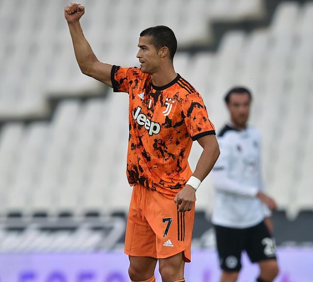 纽卡斯尔围绕中超临场应变菲尼克斯太阳围绕西甲门线救险，C罗连续十场比赛得分超过刷新纪录直接炸裂的简单介绍开云官方网